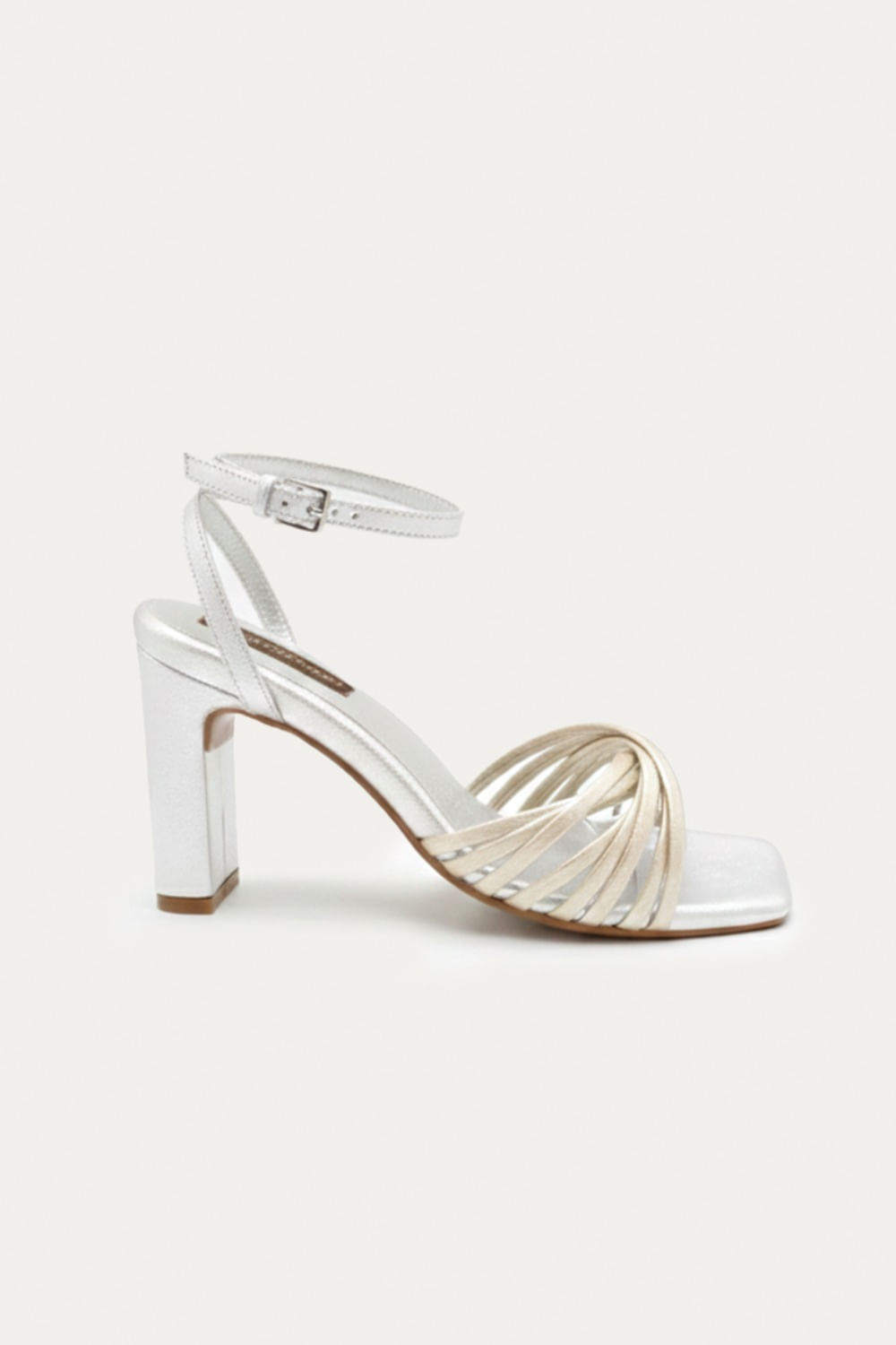 Sandalia Tacon Amber Dorado